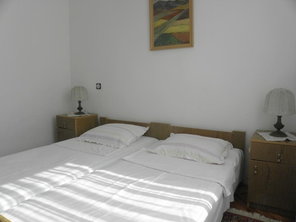Holiday Home Vjeka Rab Town Rum bild